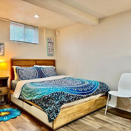 סיאטל Cozy Private Room With Shared Bathroom On The 1St Floor - Conveniently Located Near Seatac Airport And Downtown מראה חיצוני תמונה